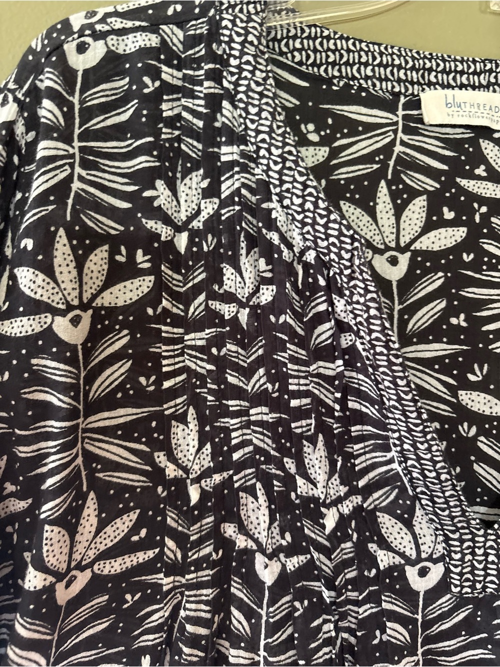 Rockflowerpaper lightweight 100% Cotton V-Neck Tunic Flower Print Size L - Picture 8 of 11